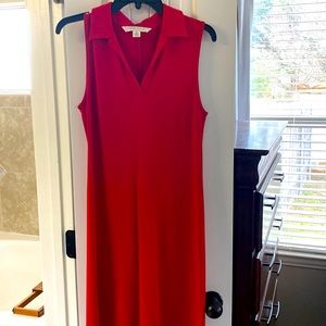 Beautiful red dress.